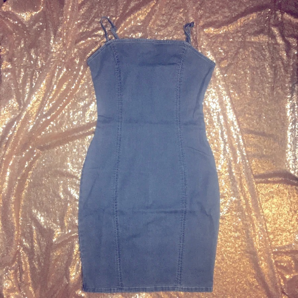 Minimalist Denim Dress - Medium Wash